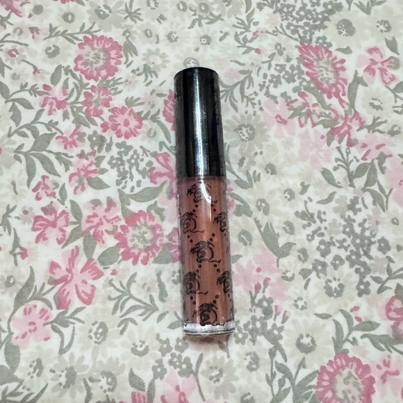 Lip Products 🤎 - Picture 2 of 3